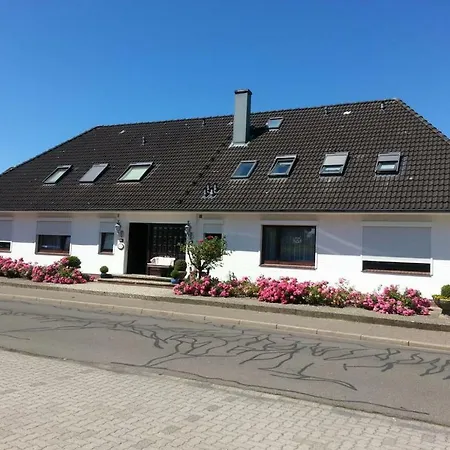 Haus Corinna Apartment *